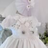 Robe Princesse Bébé Blanche et Florale – Image 2